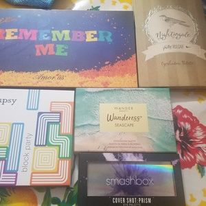 Eyeshadow palette bundel